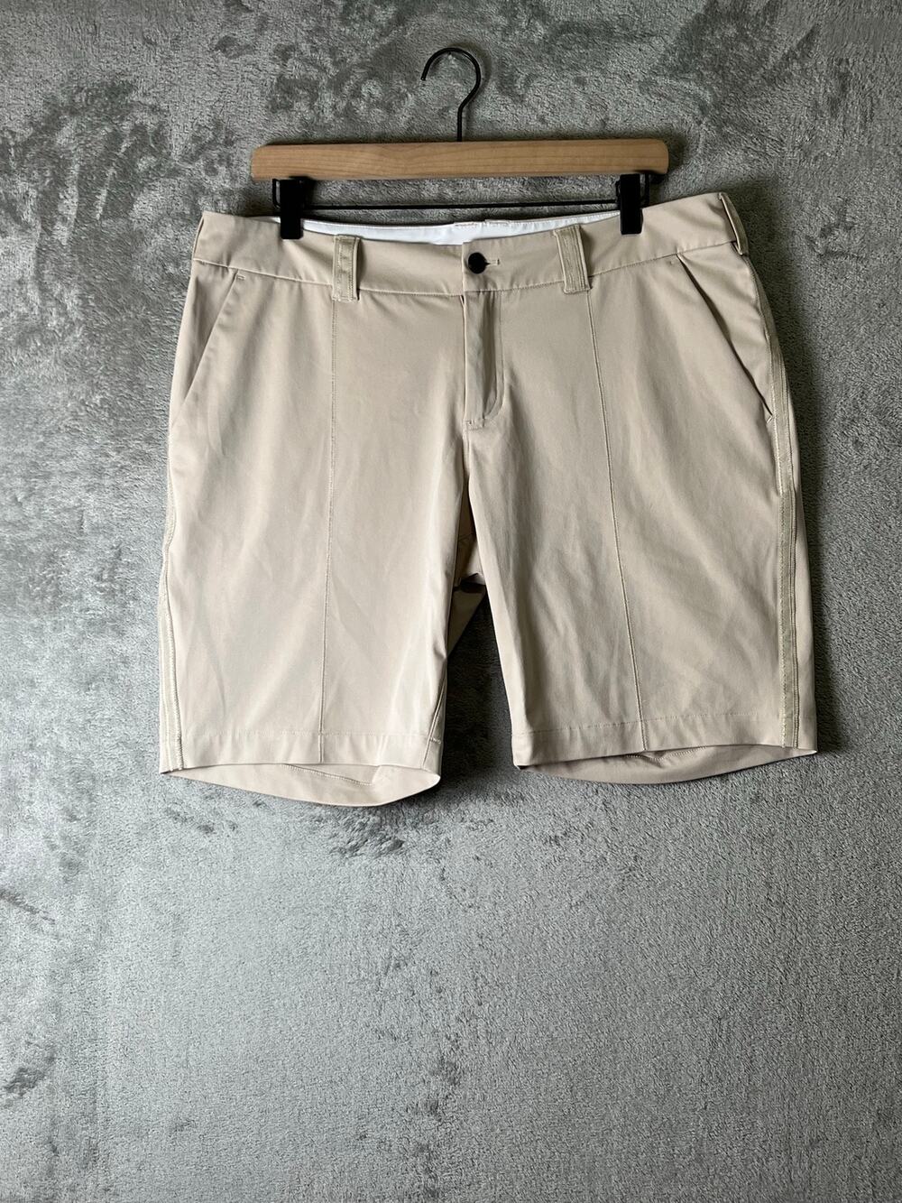 Lululemon Club‎ Short Mojave Tan High Rise Golf Tennis Stretch Shorts Women's 12